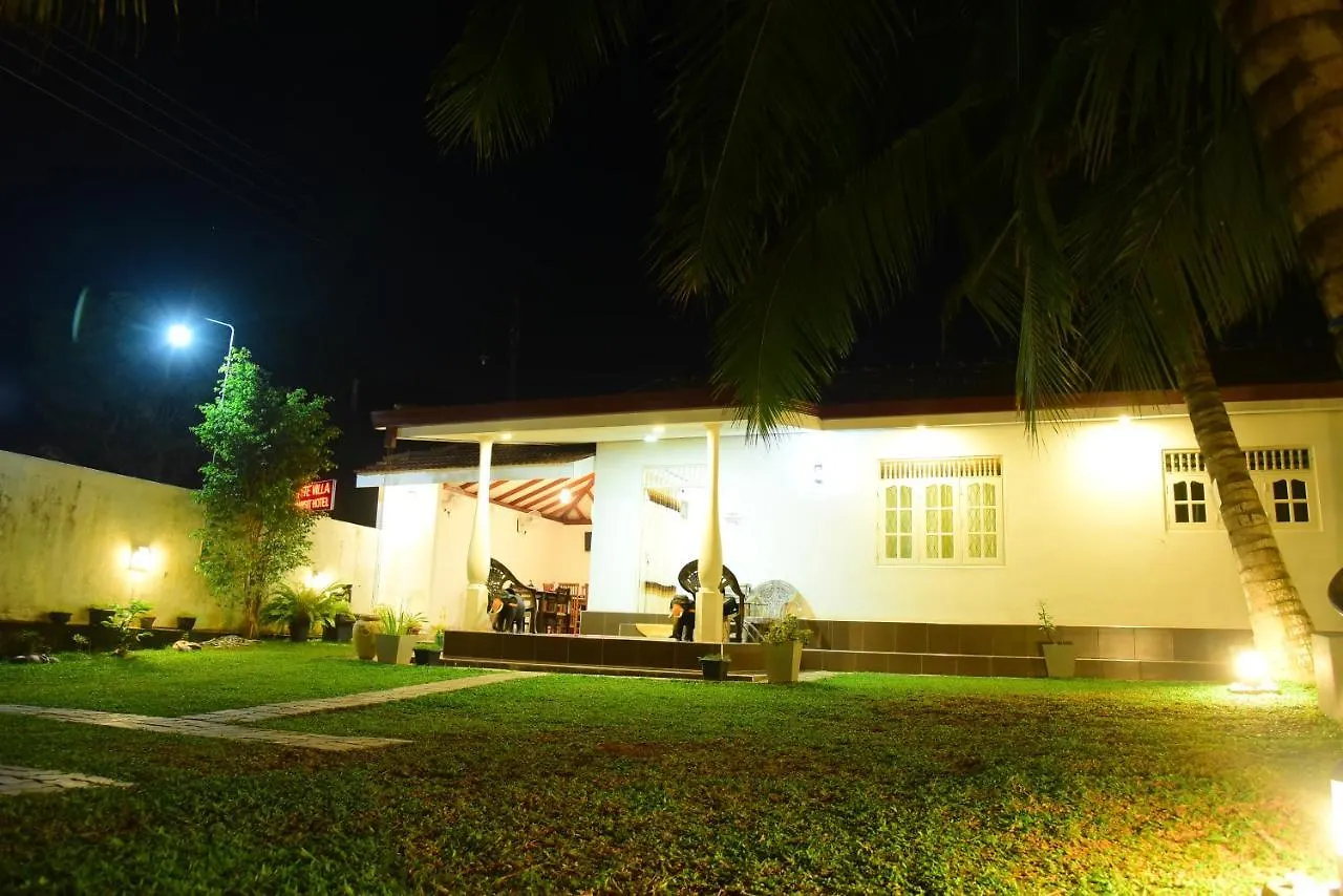 White Villa Airport Transit Hotel Katunayaka