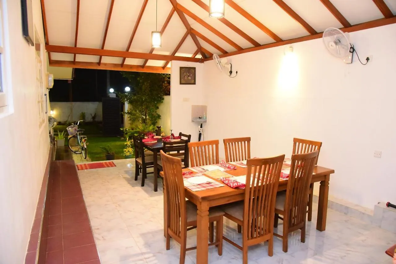White Villa Airport Transit Hotel Katunayaka